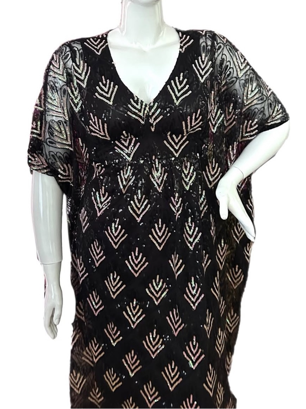 The Oblong Box Shop Sequined Caftan NWT SMALL-LARGE